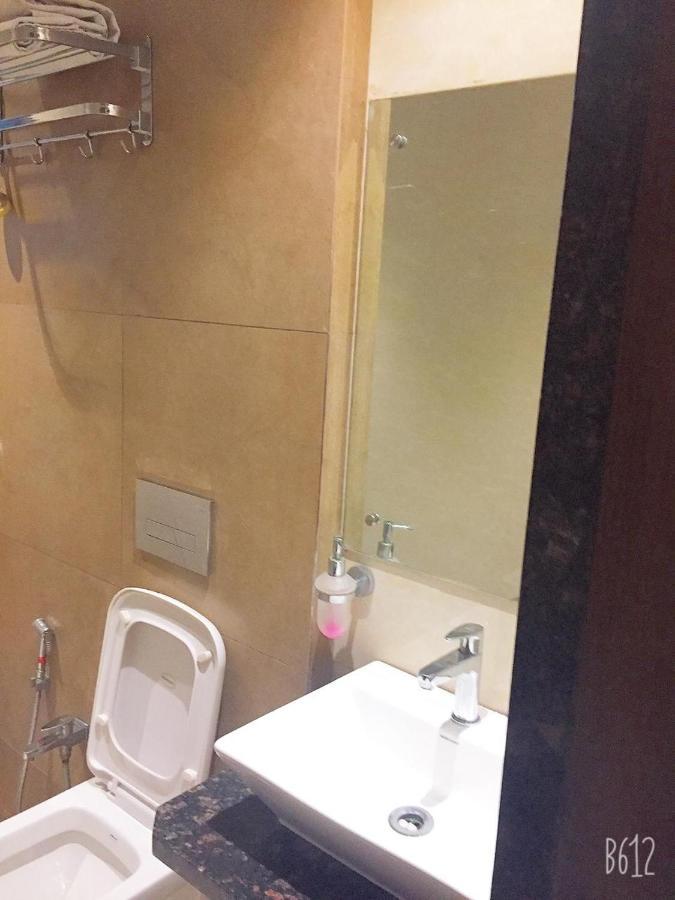 Gasthof Hotel Royal Oak Navi Mumbai-Stz 1002 *